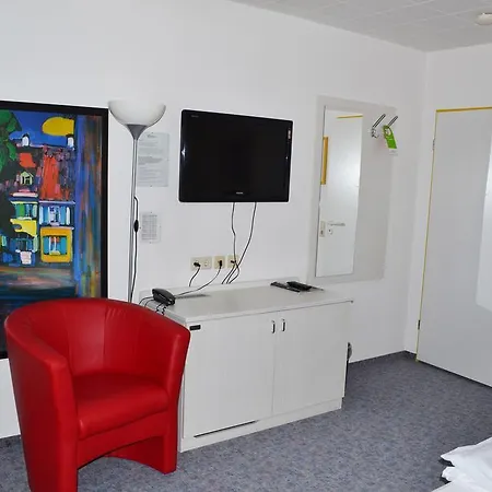 Relax Hotel 3*
