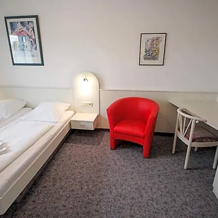 Relax Hotel